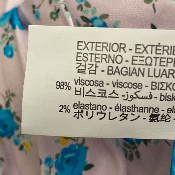 NWT. Zara Light Mauve Floral Print Satin Effect High-Waisted Mini Skirt. Size M. - Picture 9 of 10